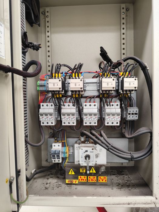 Bateria de condensador 400v