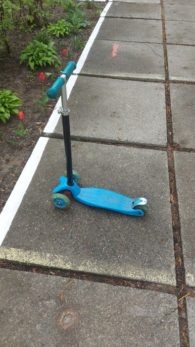 Продам дитячий самокат