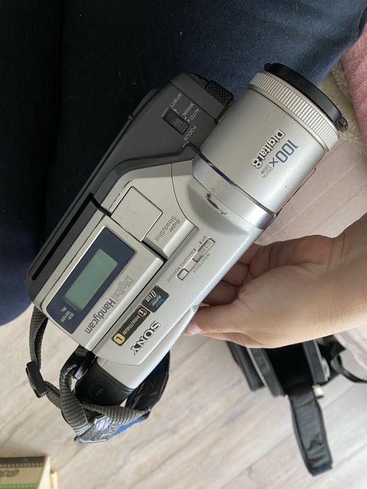 sony digital 8 - купити відеокамери - Ціна на OLX.ua