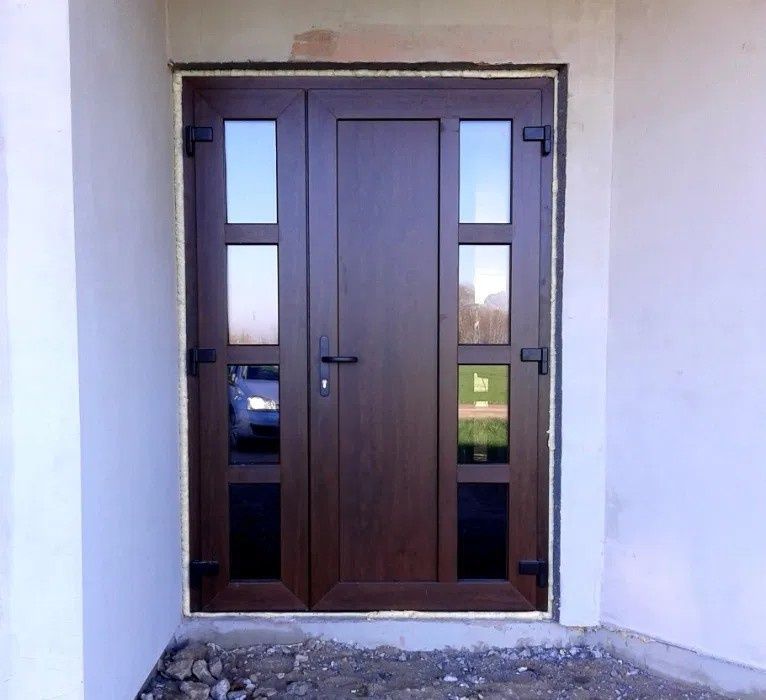 Двері металопластикові. Установка дверей Львів