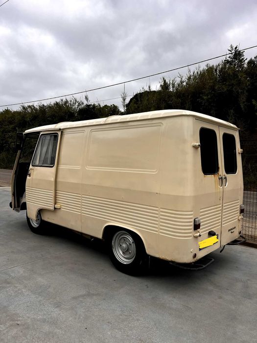 Peugeot J7 de 1978 - ideal para projectos de camper ou food-truck