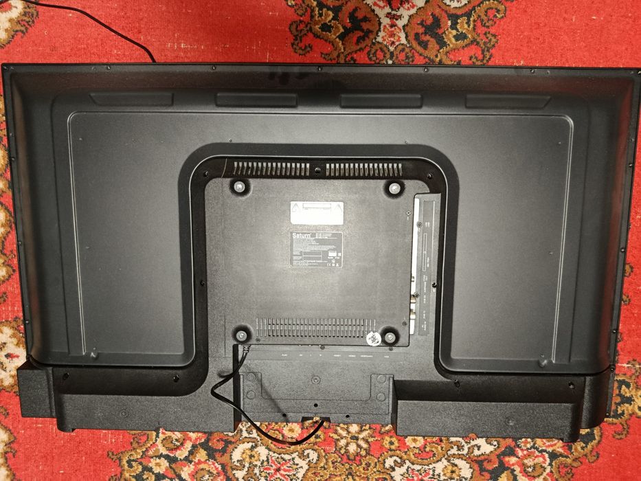 Телевізор Saturn
