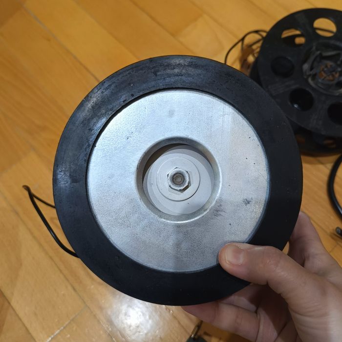 Мотор  для пилесоса, котушка з проводом, запчастини б/у