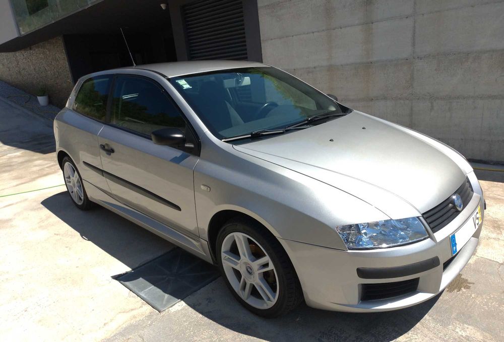 Fiat Stilo 1.2 16V versão Sport