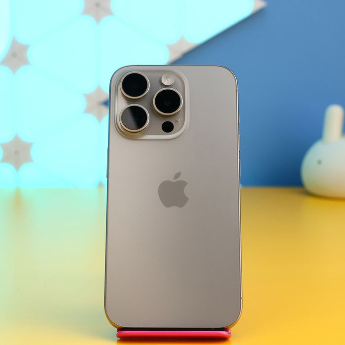 Смартфон Apple iPhone 15 Pro 128GB Natural (173154) Б/У З ГАРАНТІЄЮ