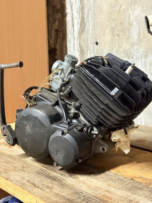 Motor Yamaha DT 125 AC