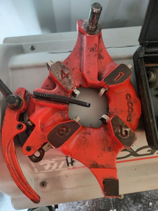 Gwintownica Ridgid 1224 do 4"