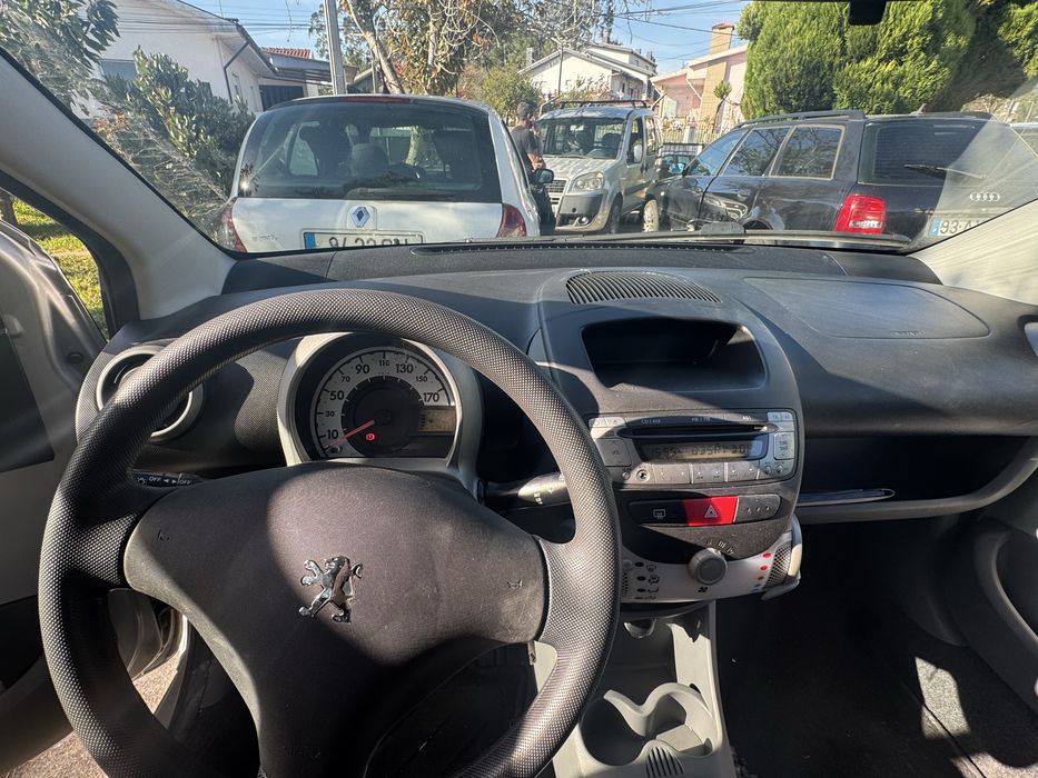 Peugeot 107 5 portas