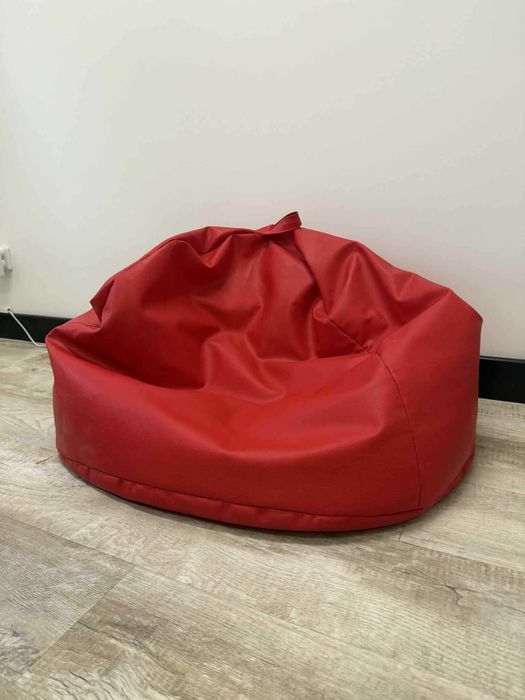 worek do siedzenia czerwony