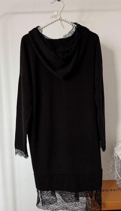 ZARA długa bluza z koronką S czarna kaptur
