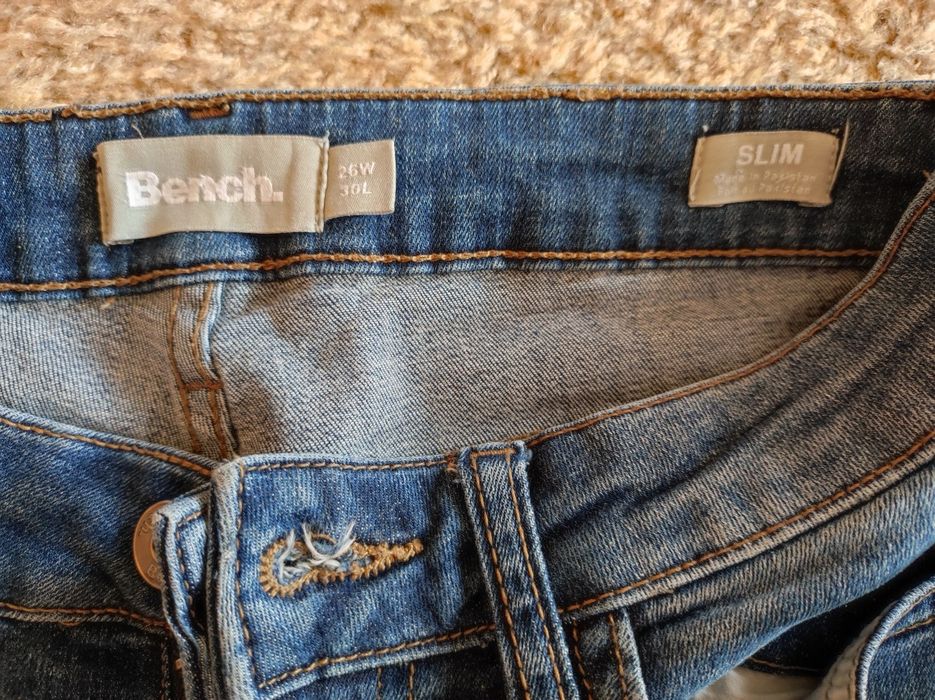 Jeansy Bench r.S