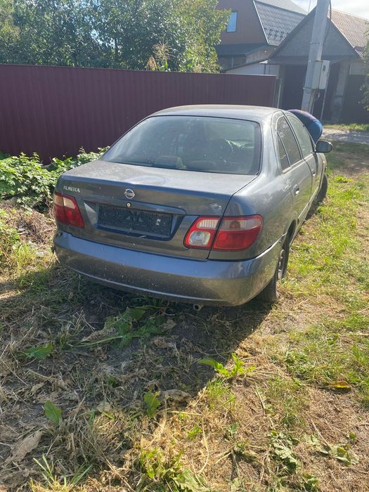 Nissan almera n16 Нісан альмера н16 / 2003р 1.5 бензин