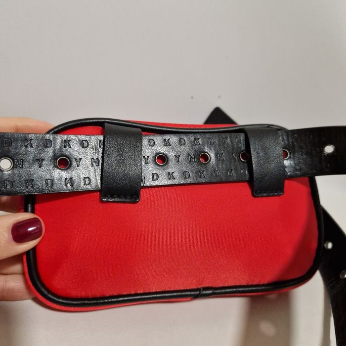 Сумка ремінь бананка жіноча DKNY Оригінал