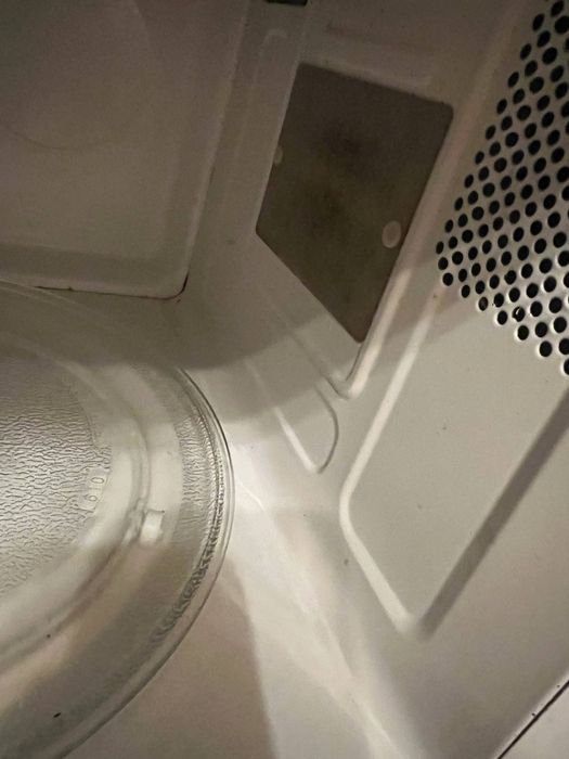 Чудова Микроволновка, є Доставка