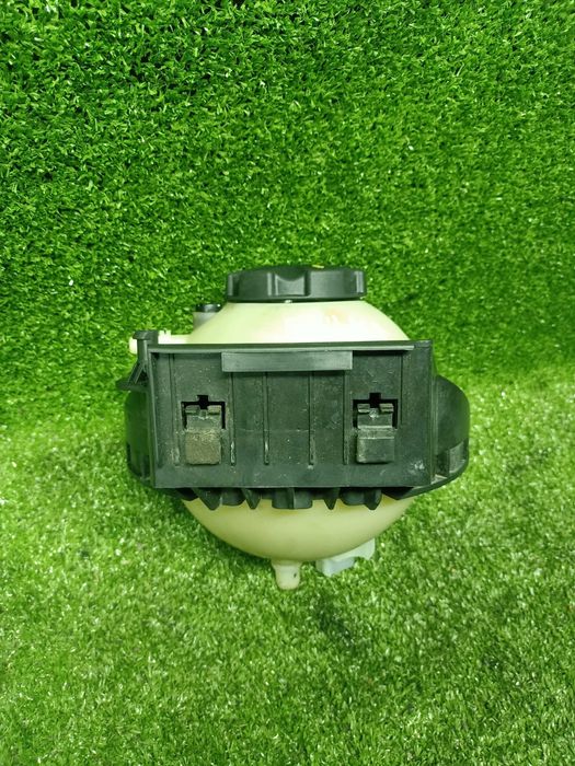 Корпус повітряного фільта bmw f30 f31 f34 n20 корпус фильтра Розборка