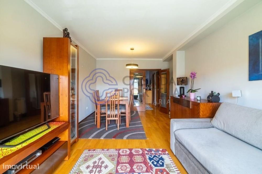 Venda Apartamento — Vilar de Andorinho, Porto