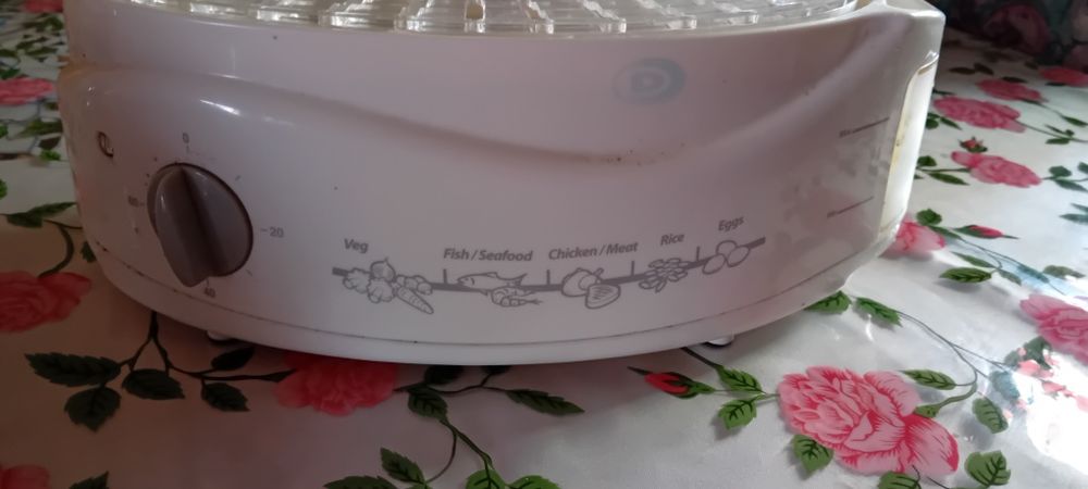 Maquina para cozer a vapor com 4 andares