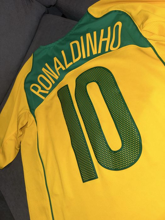 Ronaldinho 10 - Brasil - M