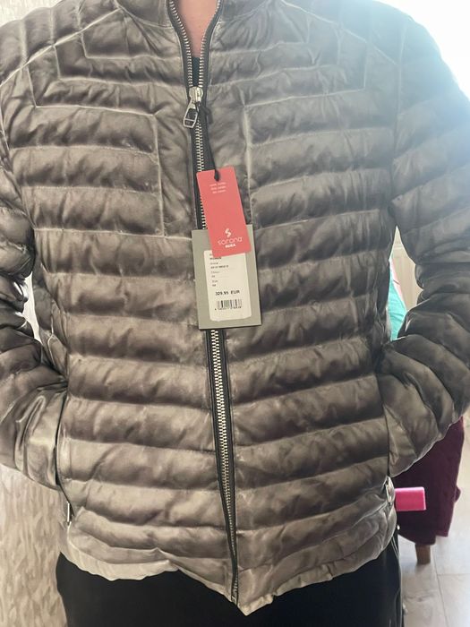 Куртки Чоловіча .