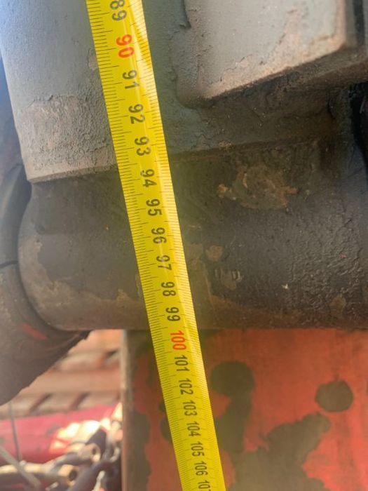 siłownik hydrauliczny podnoszenia ramienia do zurawia leśnego penz