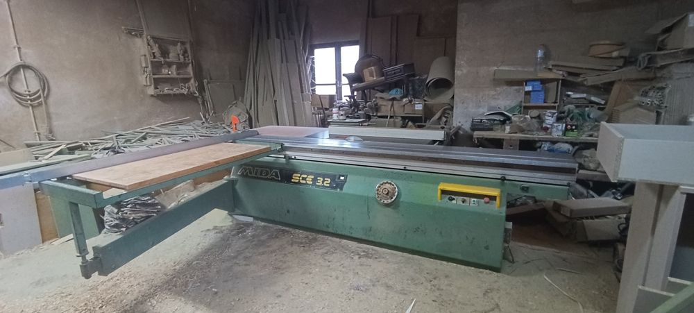 Esquadrejadora mida usada