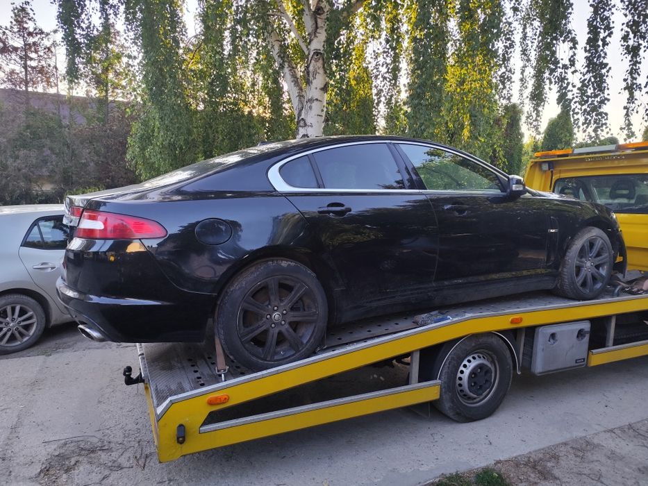 Jaguar xf x250 czarny Drzwi błotnik,lampa,klapa  części xf  W-wa