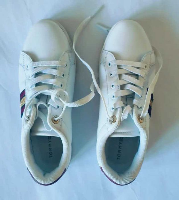 Tommy Hilfiger białe sneakersy skóra naturalna 37