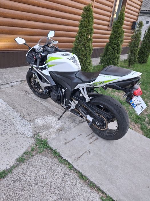 Honda cbr 600 rr