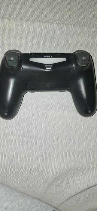 Pad do ps4 czarny