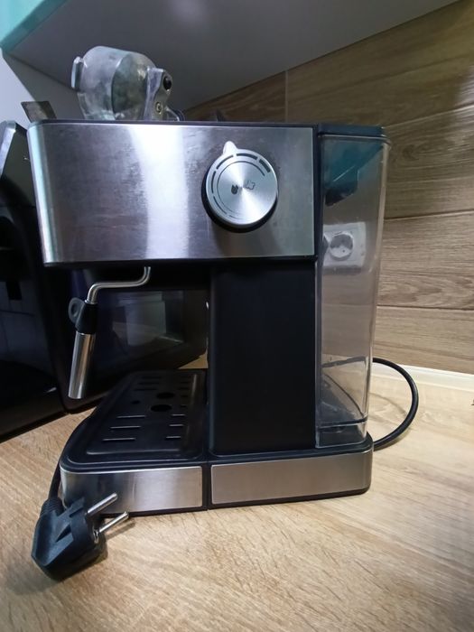 Продам кавомашинку