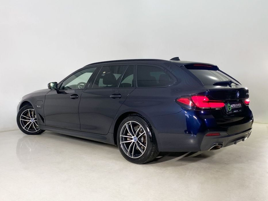BMW 530 e Pack Desportivo M