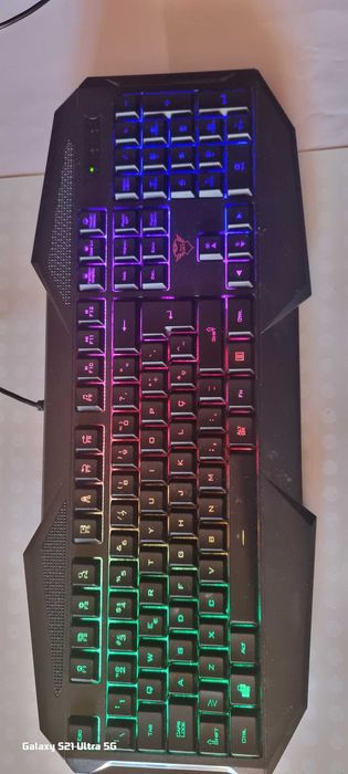 Teclado Gaming PC Laptop AVONN