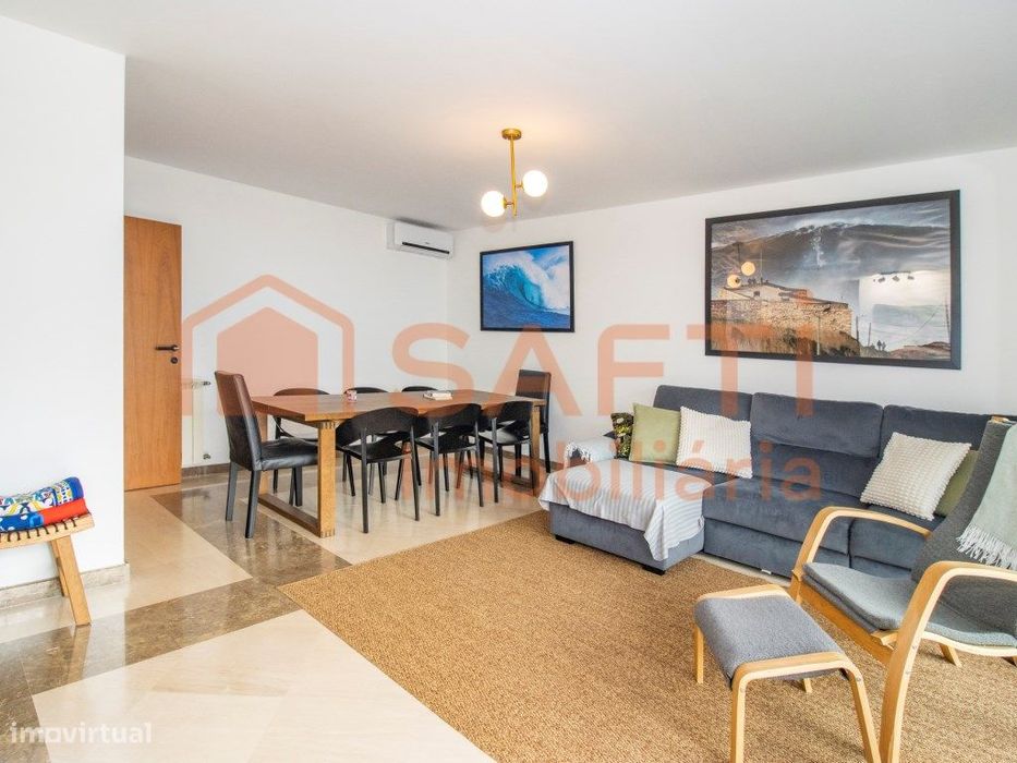 Moradia primeira linha do mar