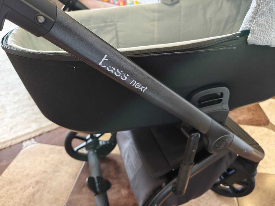 Коляска Roan Bass Next універсальна 2 в 1