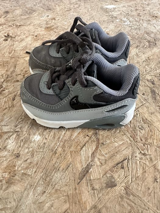 Детская обувь  б/у в хорошом состояние