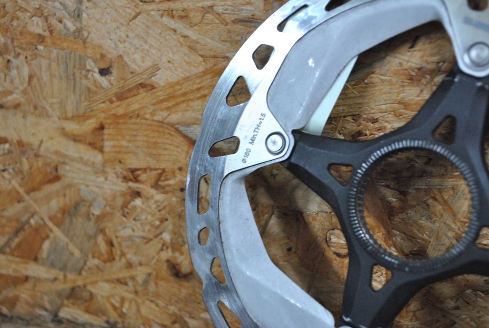 Tarcza hamulcowa Shimano RT-MT800 180mm 1,6mm enduro 4
