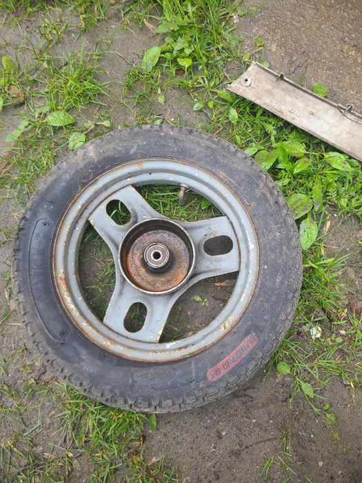 Колесо на тачку 10