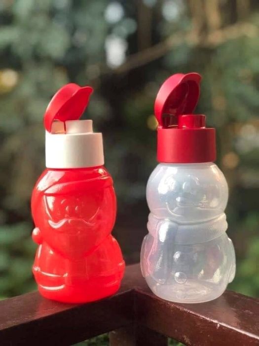 Garrafa de criança Tupperware