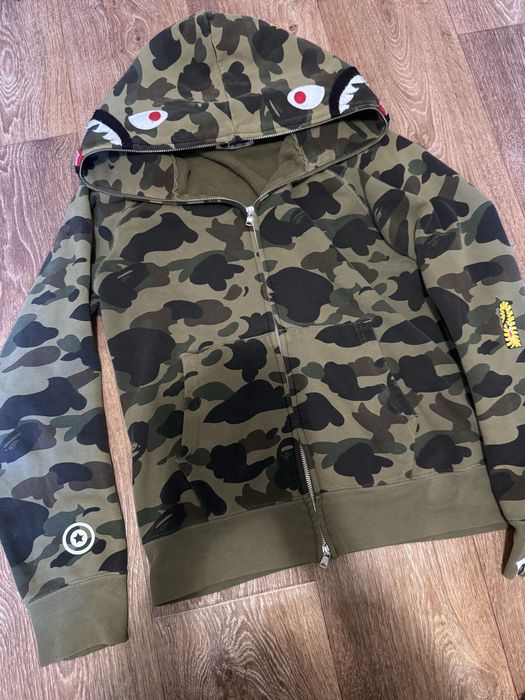 Zip-hoodie Bape shark ( off-white, palm angeles, supreme, amiri)