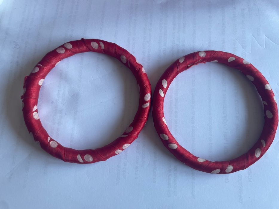 Vendo 2 pulseiras