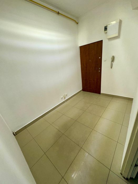 Wynajmę lokal handlowo-usługowy 3900zł