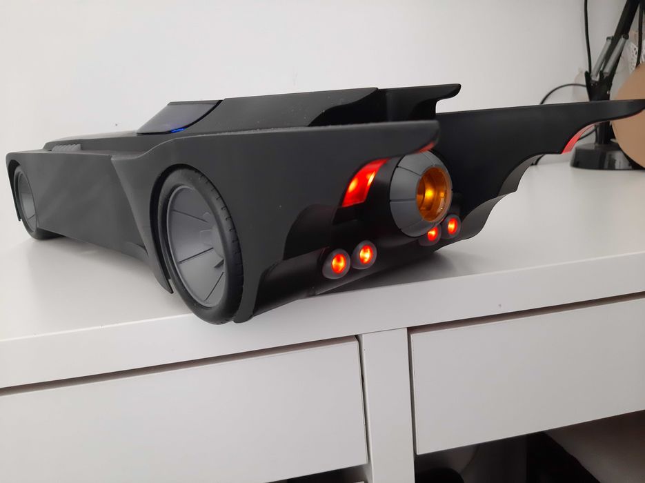 DC collectibles batman the animated series BATMOBILE