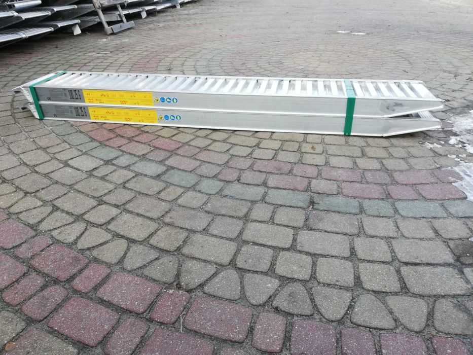 Najazdy Aluminiowe 2,5m 4,5t idealne do lawety Włoskie/Cert. CE