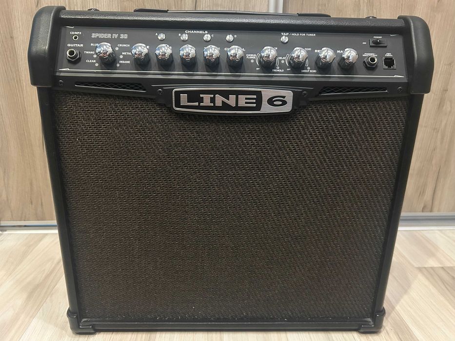 Wzmacniacz Line6 Spider IV 30 + kontroler FBV Express MKII