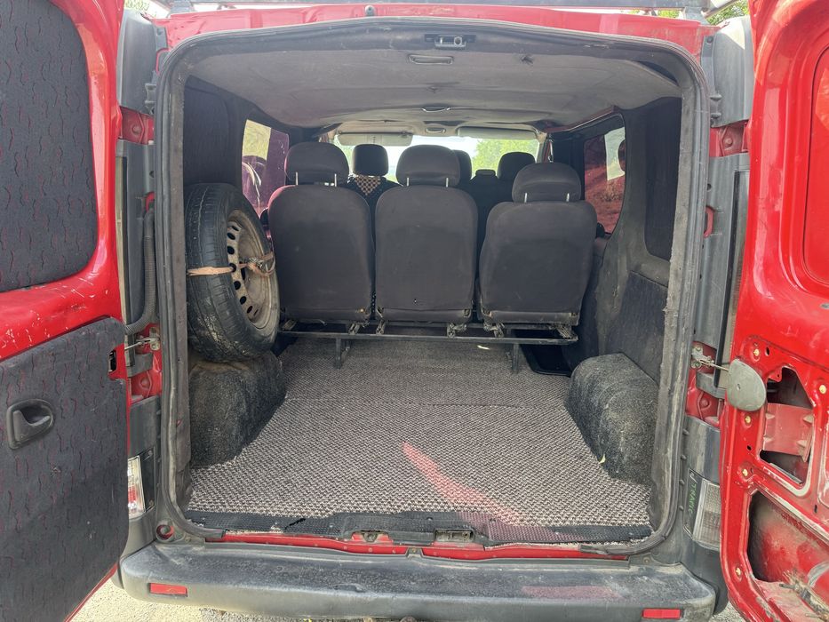 Opel Vivaro груз пасс