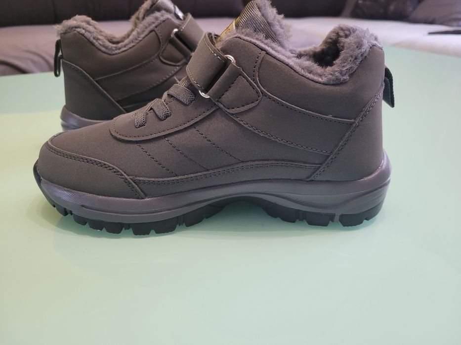 Nowe ocieplane buty damskie