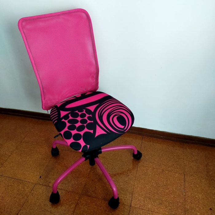 Cadeira secretária juvenil