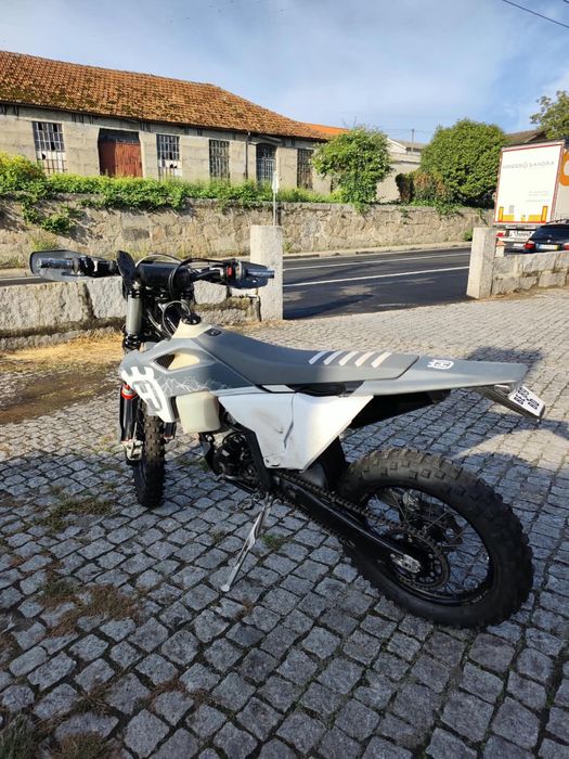 HUSQVARNA  FE 350 Pro 2024