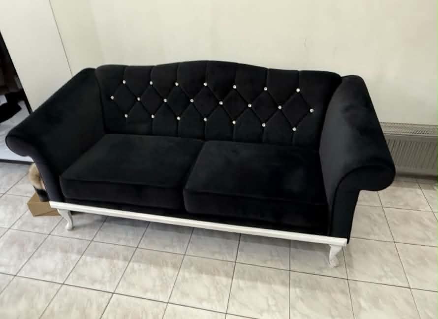 Sofa glamour krysztalki czarna welur