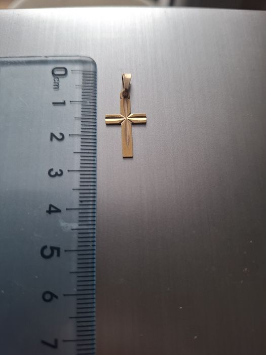 Krzyżyk zawieszka złota 585
